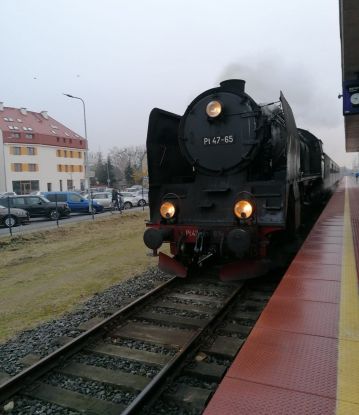 djęcie główne działu Wolsztyński parowóz Pt 47-65 w Wągrowcu 